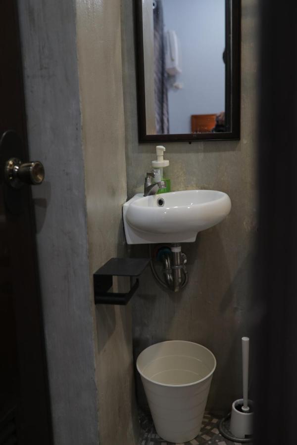 Cerca Hotel Balabag  Екстер'єр фото
